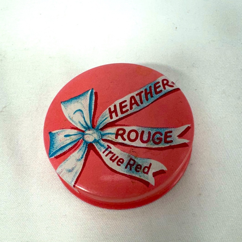 VTG mid century Whitehall rouge/cheekblush tin